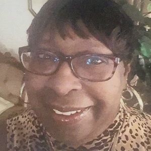 Meet your Posher, Joanne